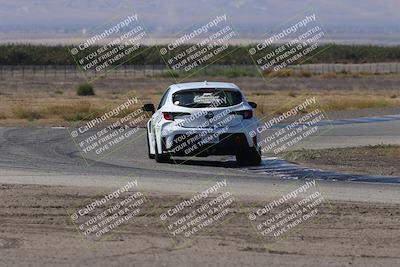 media/Oct-04-2025-OnGrid (Sat) [[44bd565ffa]]/Pink Group/Grapevine/